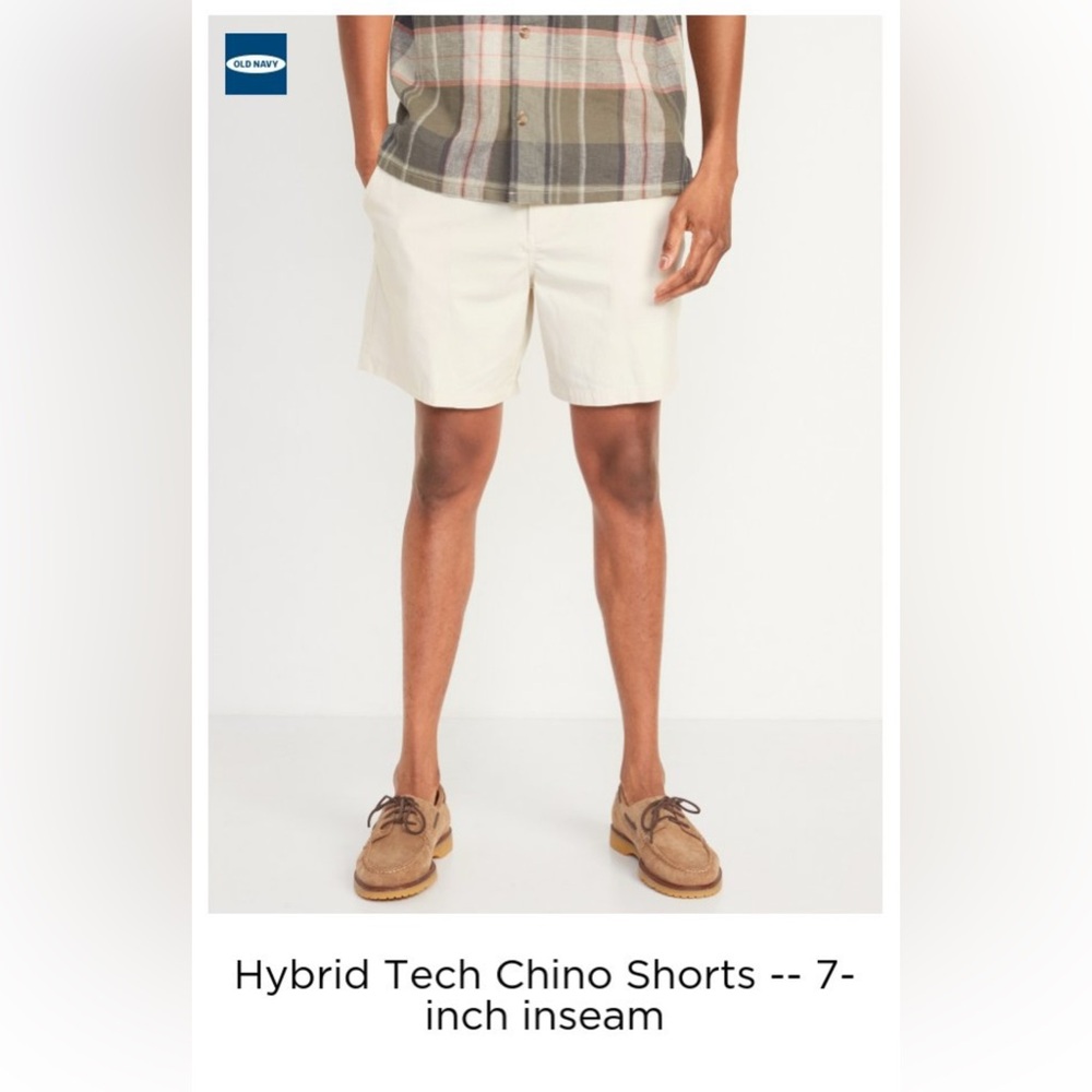NWT Bundle 2 Old Navy Men's Cream Hybrid Tech Chino Shorts Small // Tan & Plum